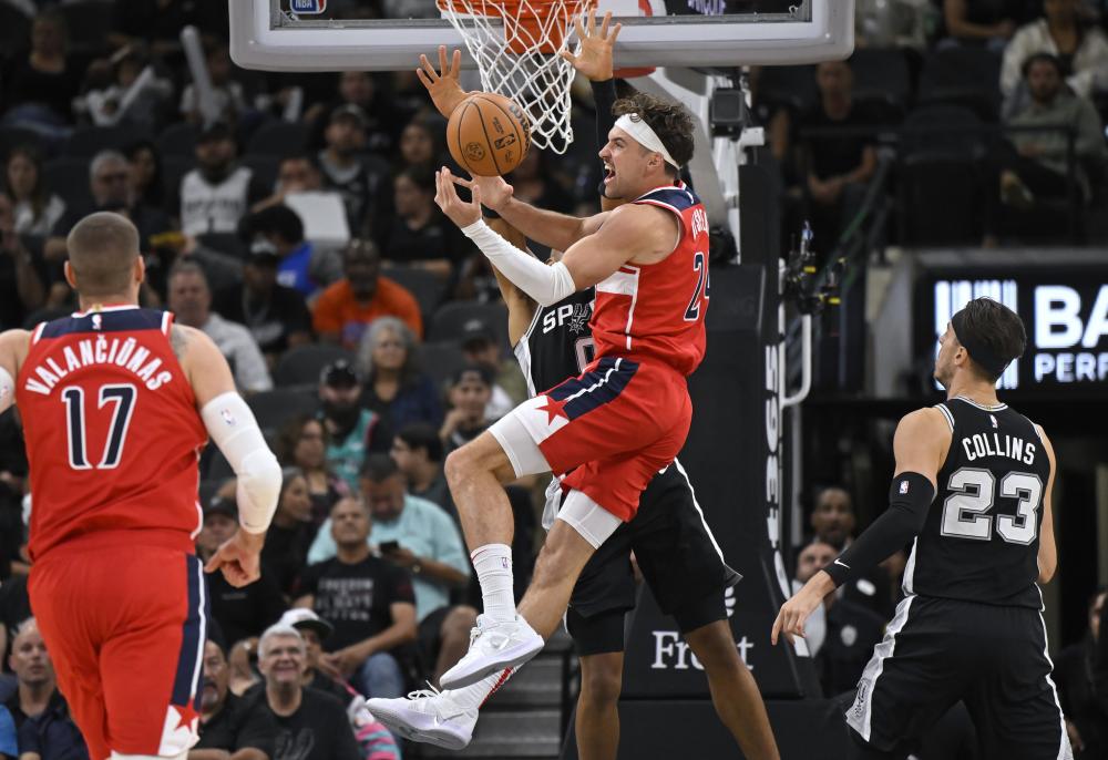 场普通的比 场普通的比